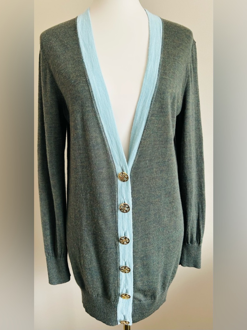 Tory Burch Boyfriend Cardigan in Khaki Heather w. Aqua Trim